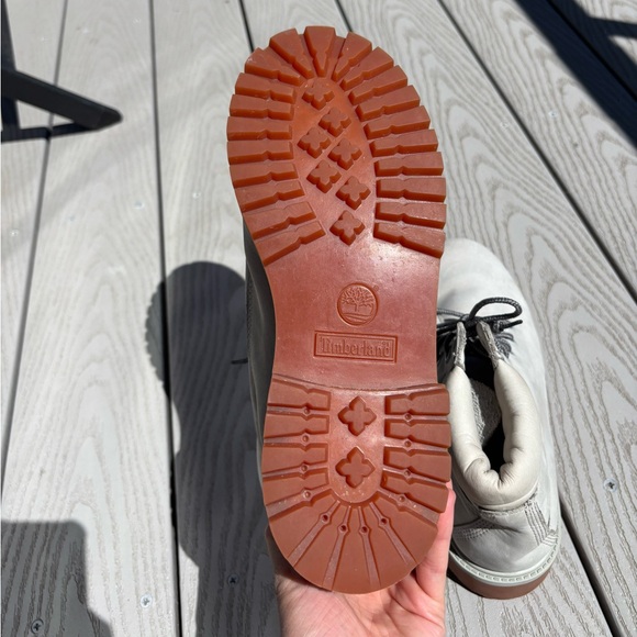 Timberland 6" Premium Waterproof Men's Boot - White And Gray, Gum Sole U… - Picture 11 of 11